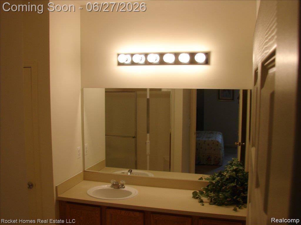 11840 Farmington Road, Unit 59 Livonia, MI 48150 - Photo 8 of 16