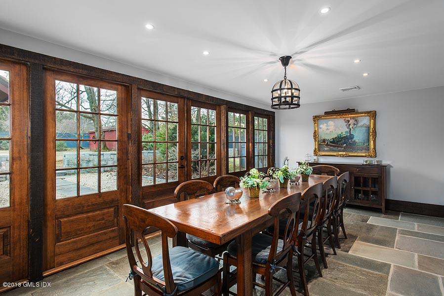 46 Dewart Road Greenwich, CT 06830 - Photo 7 of 12 Dining Room