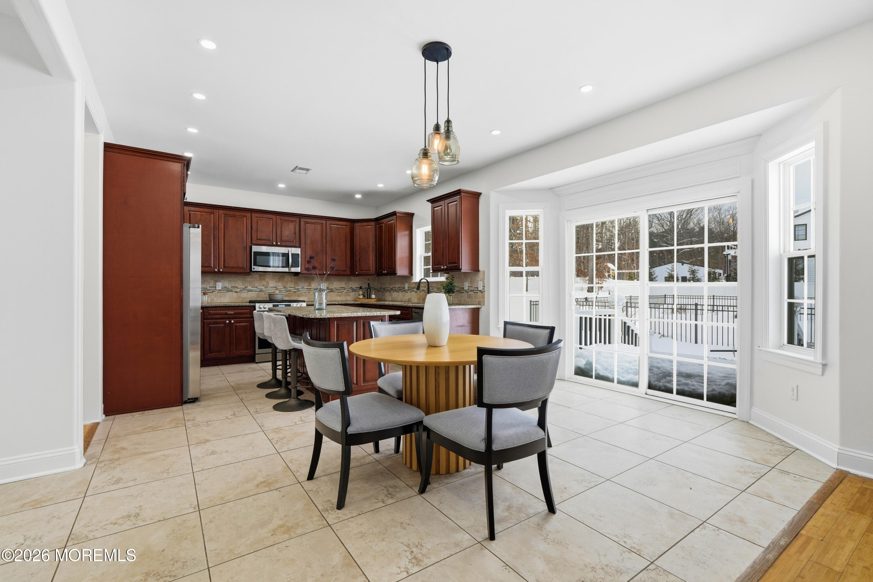 893 Lakehurst Avenue Jackson, NJ 08527 - Photo 12 of 70 044