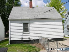 1912 North 22nd Street Springfield, IL 62702 - Photo 2 of 9