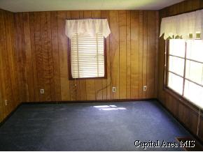 1912 North 22nd Street Springfield, IL 62702 - Photo 3 of 9