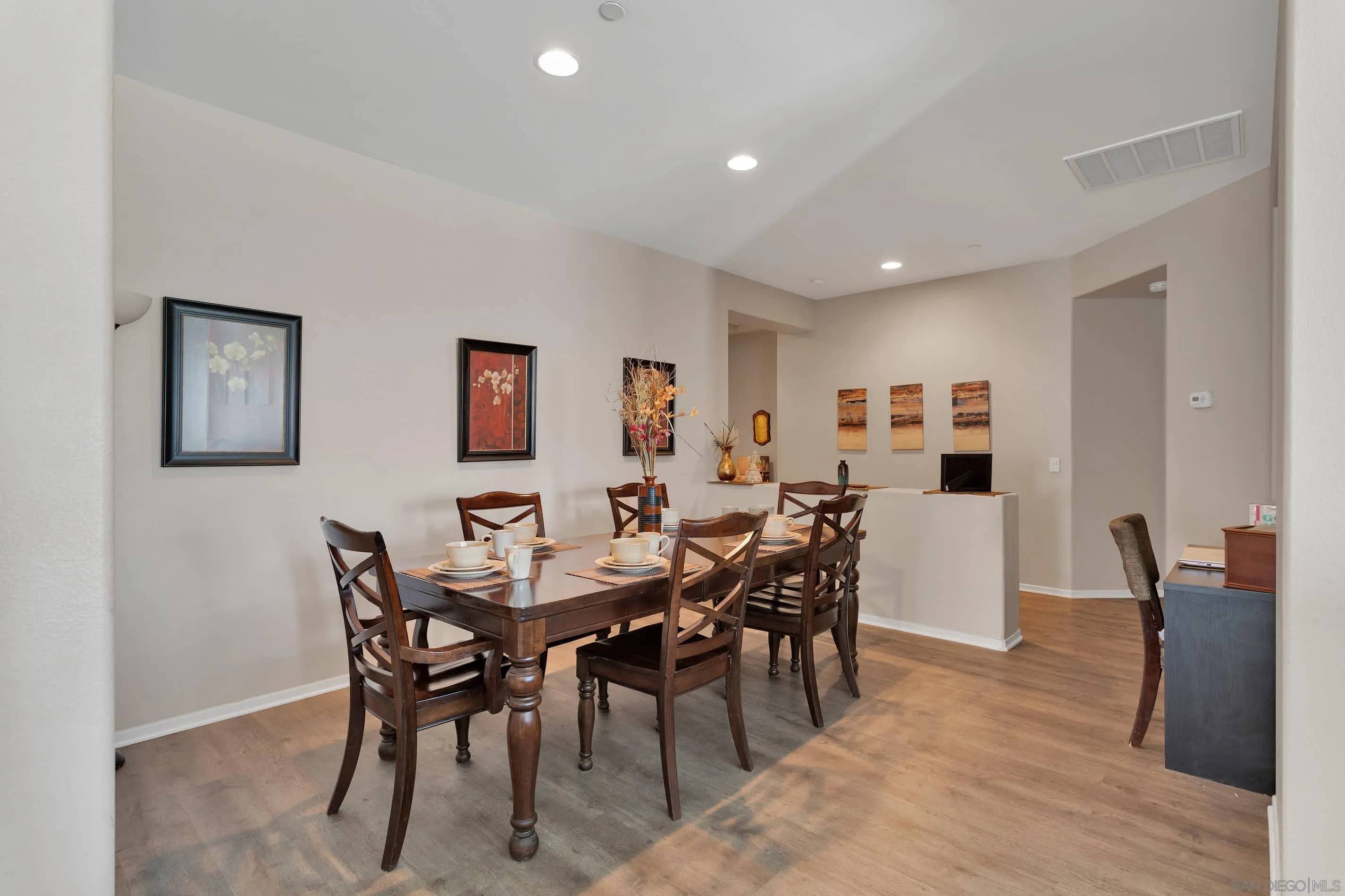 13344 Luna Road Victorville, CA 92392 - Photo 14 of 32 Gallery Image 14