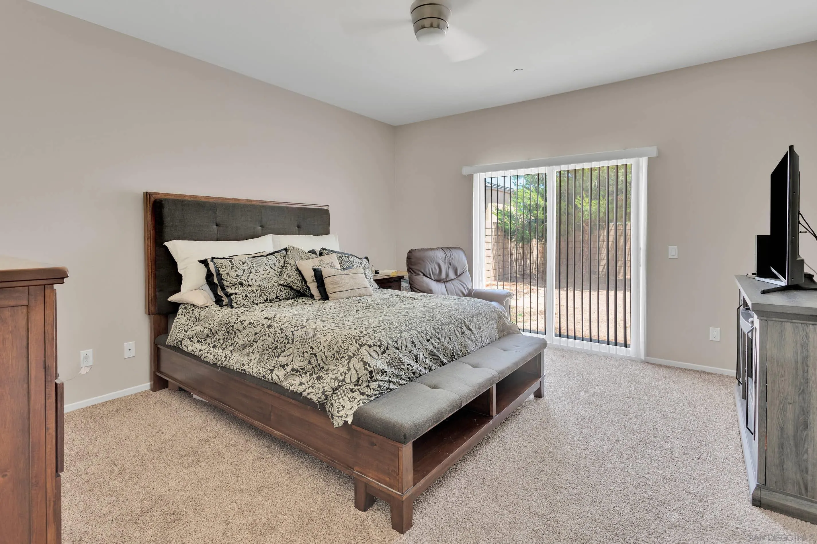 13344 Luna Road Victorville, CA 92392 - Photo 16 of 32 Gallery Image 16