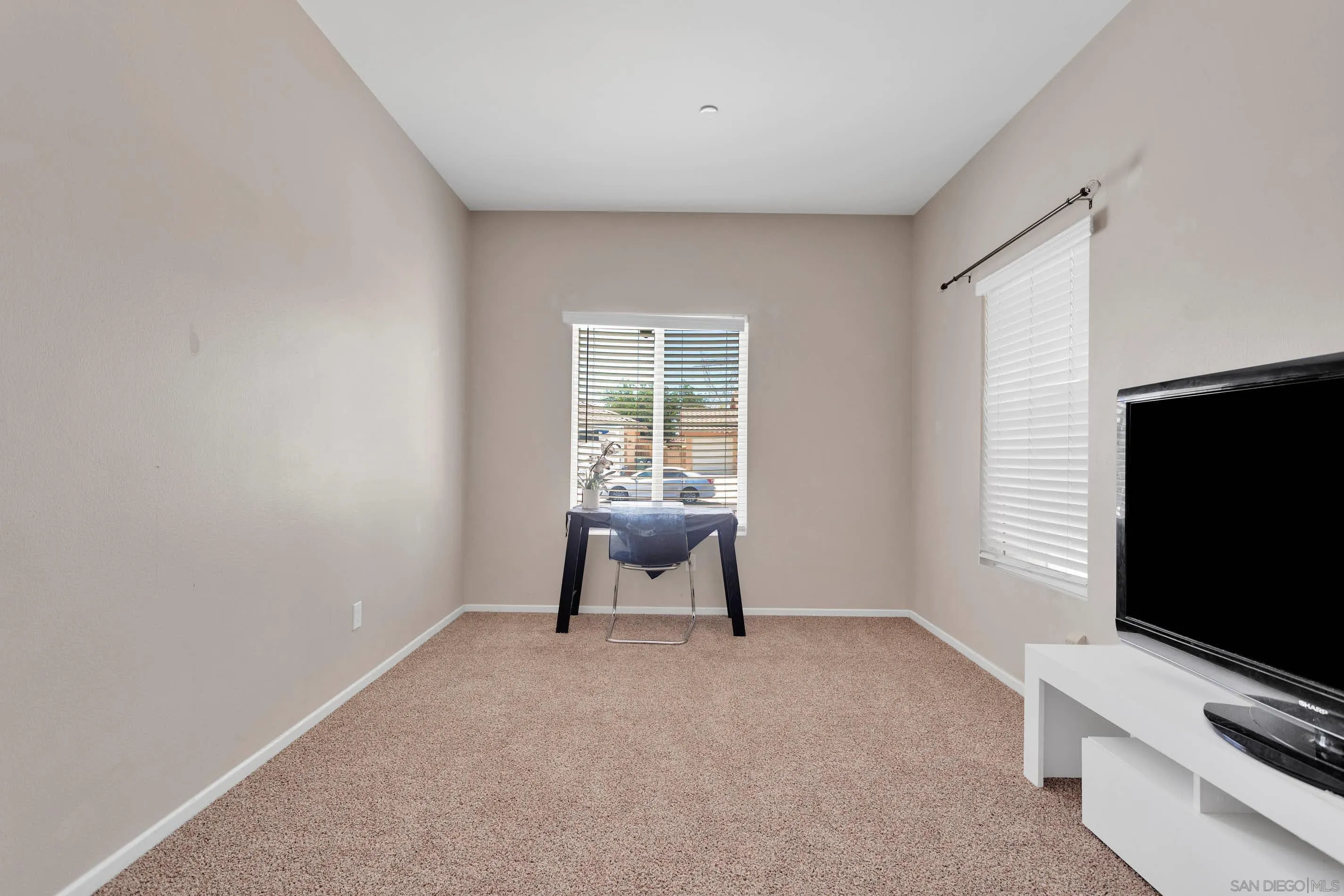 13344 Luna Road Victorville, CA 92392 - Photo 21 of 32 Gallery Image 21