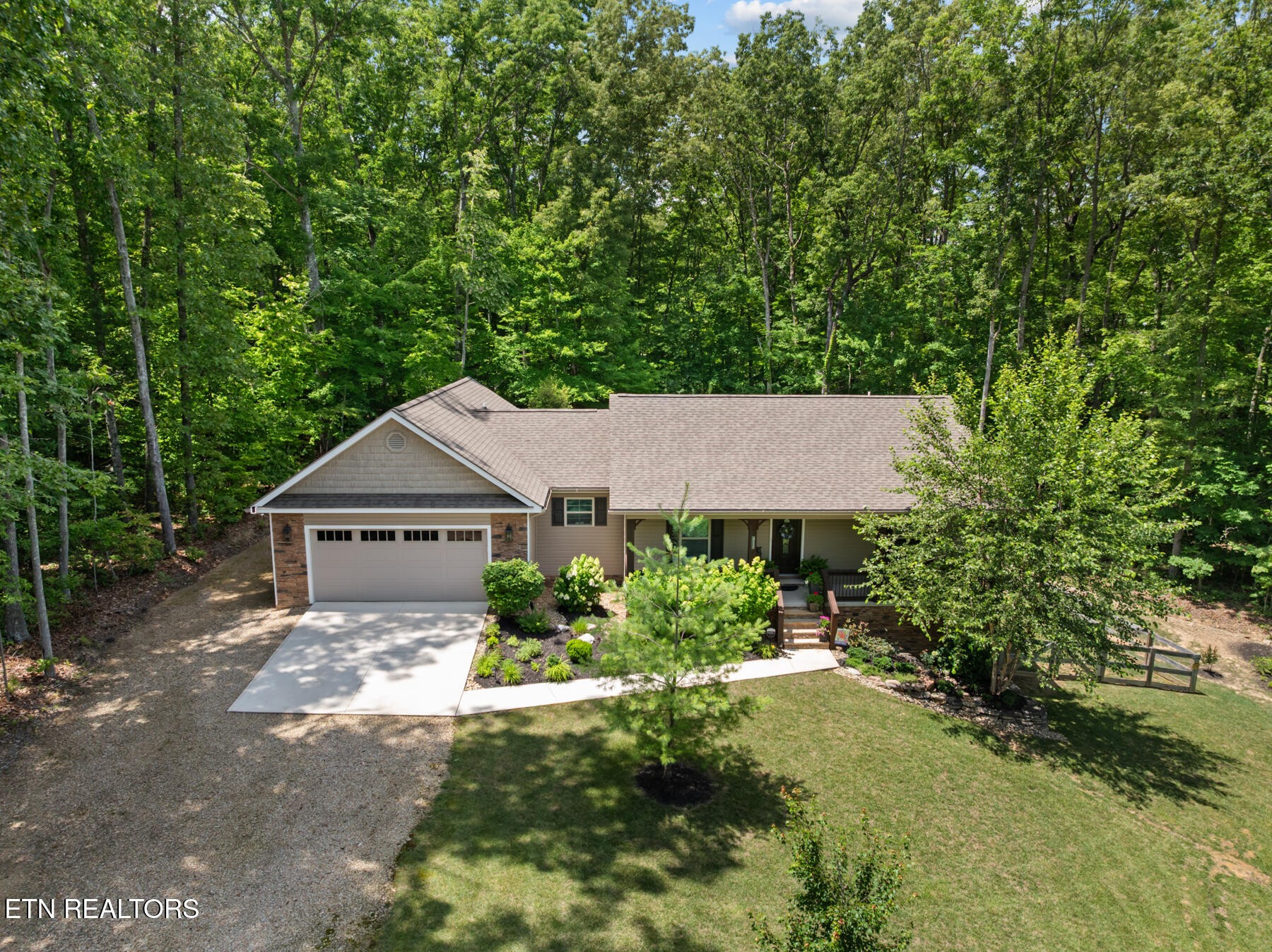 4117 Chica Road Crossville, TN 38572 - Photo 1 of 60