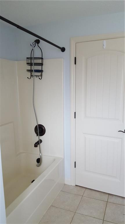 308 Georgetown Road Canonsburg, PA 15317 - Photo 18 of 24 The hall bath gives you a tub shower combination with a shower head/ hand held sprayer combo.