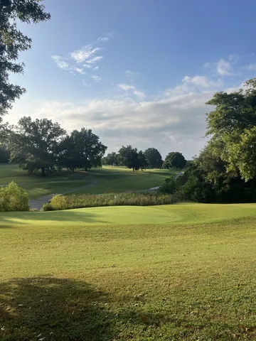 $2,300 | 406 Avondale Drive, Nashville, TN 37206