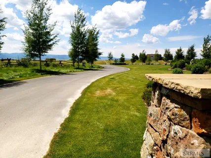 $550,000 | 1990 Snow Crest Ranch Drive, Driggs, ID 83422
