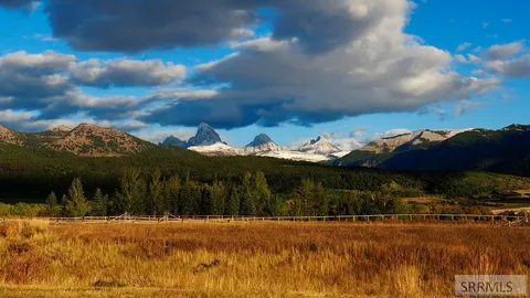 $550,000 | 1990 Snow Crest Ranch Drive, Driggs, ID 83422