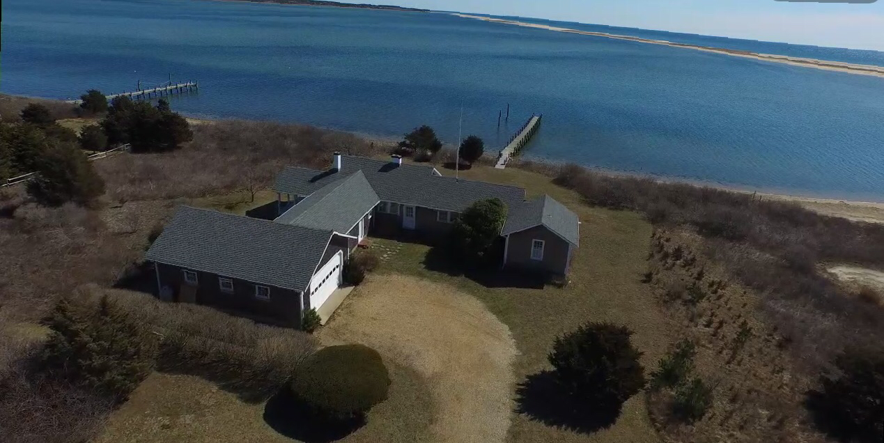 85 Edgartown Bay Road Edgartown, MA 02539 - Photo 3 of 30 Gallery Image 3