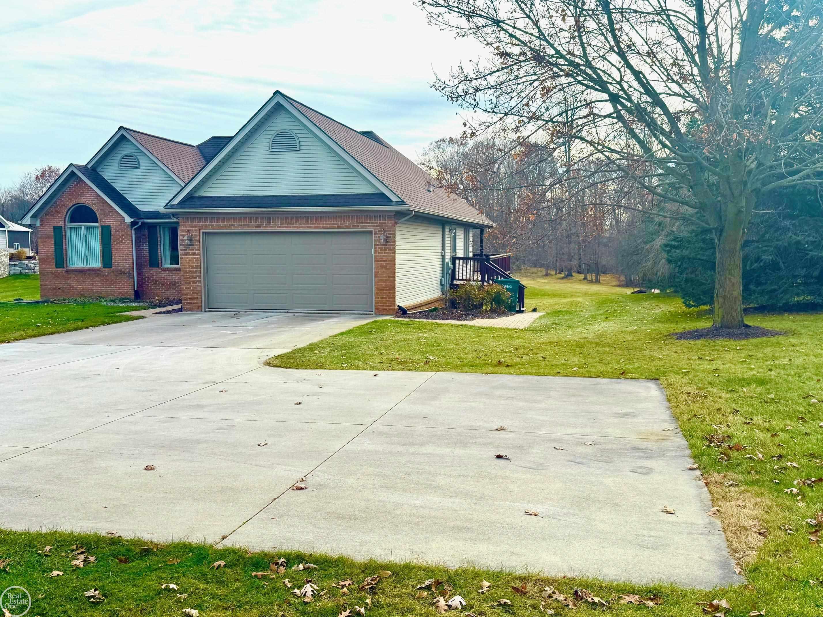 23720 Dayton Road Armada, MI 48005 - Photo 2 of 56