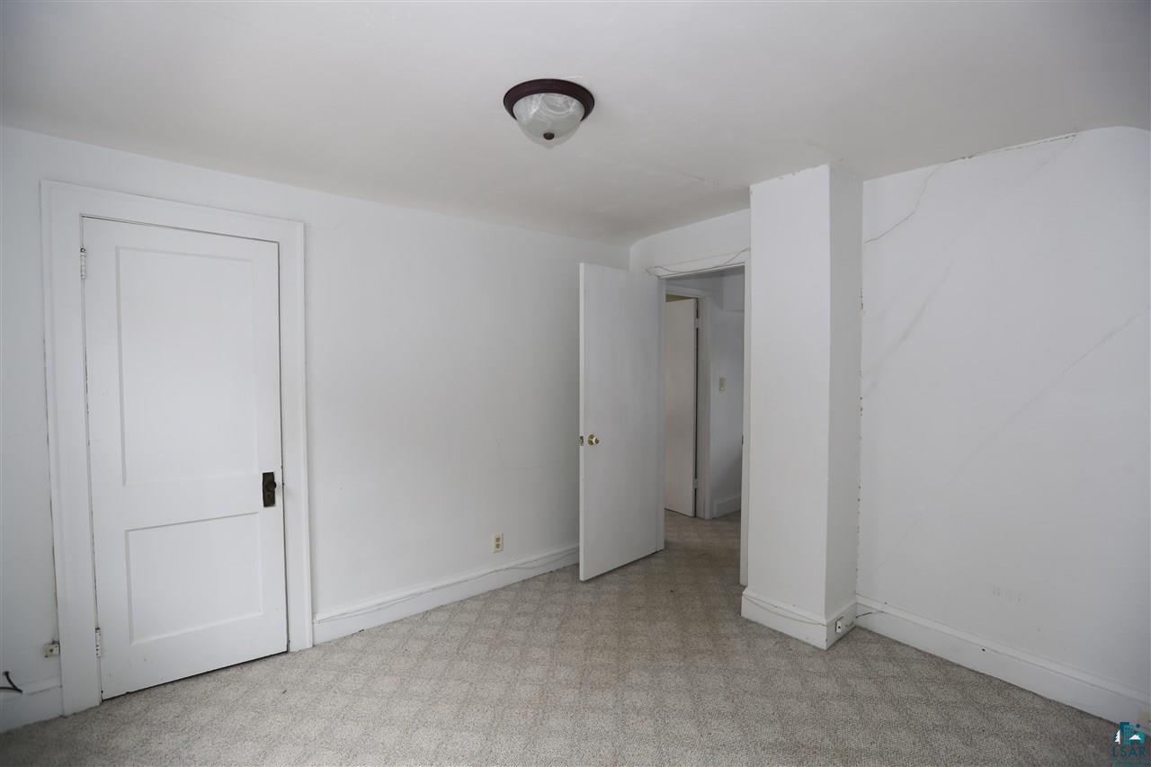 2844 Hutchinson Road Duluth, MN 55811 - Photo 14 of 20 Gallery Image 14