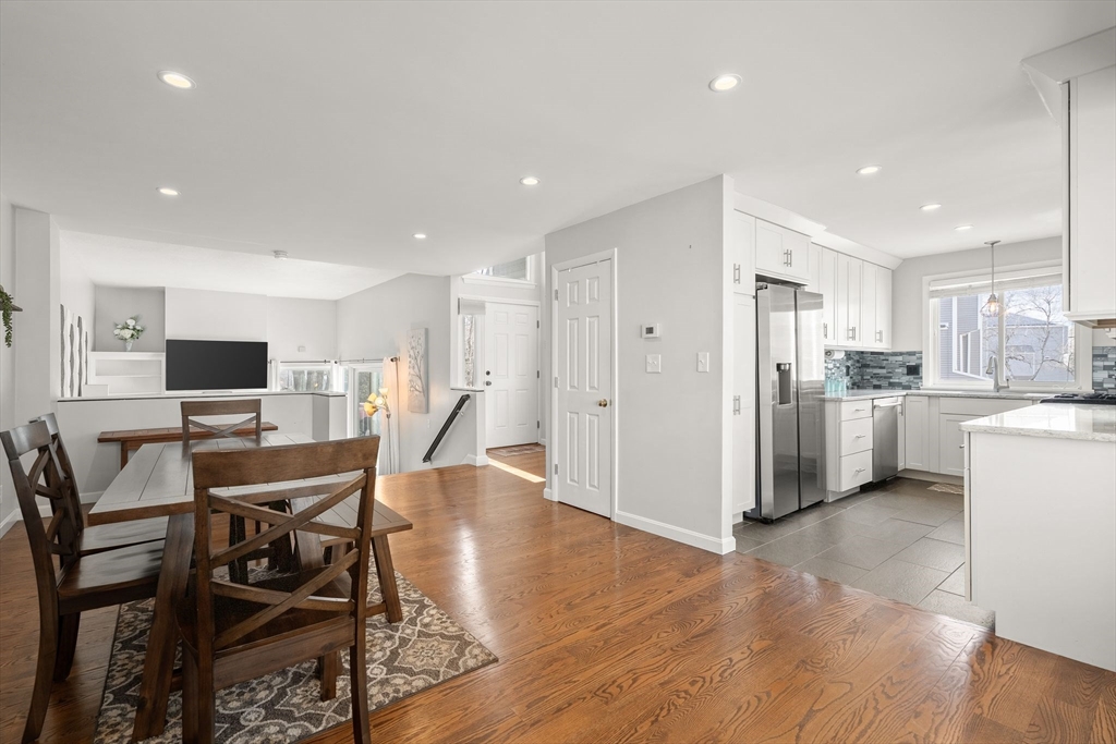 255 North Road, Unit 31 Chelmsford, MA 01824 - Photo 13 of 37