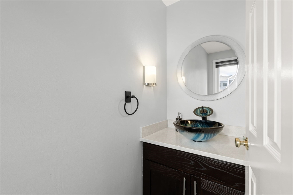 255 North Road, Unit 31 Chelmsford, MA 01824 - Photo 16 of 37