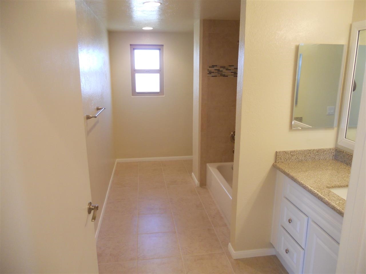 4033 Via Rio Avenue Oceanside, CA 92057 - Photo 17 of 20