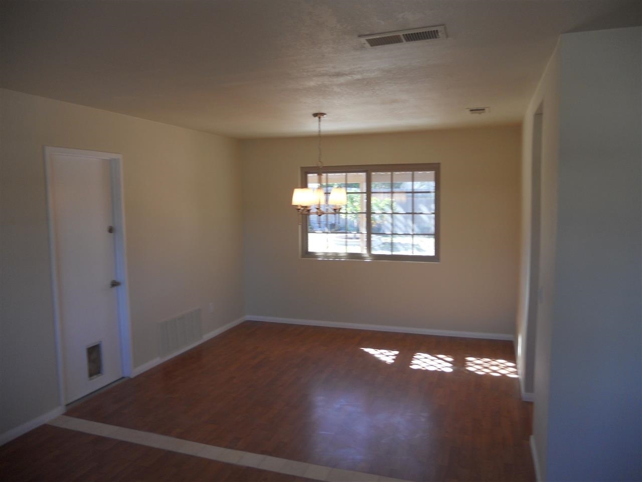 4033 Via Rio Avenue Oceanside, CA 92057 - Photo 4 of 20
