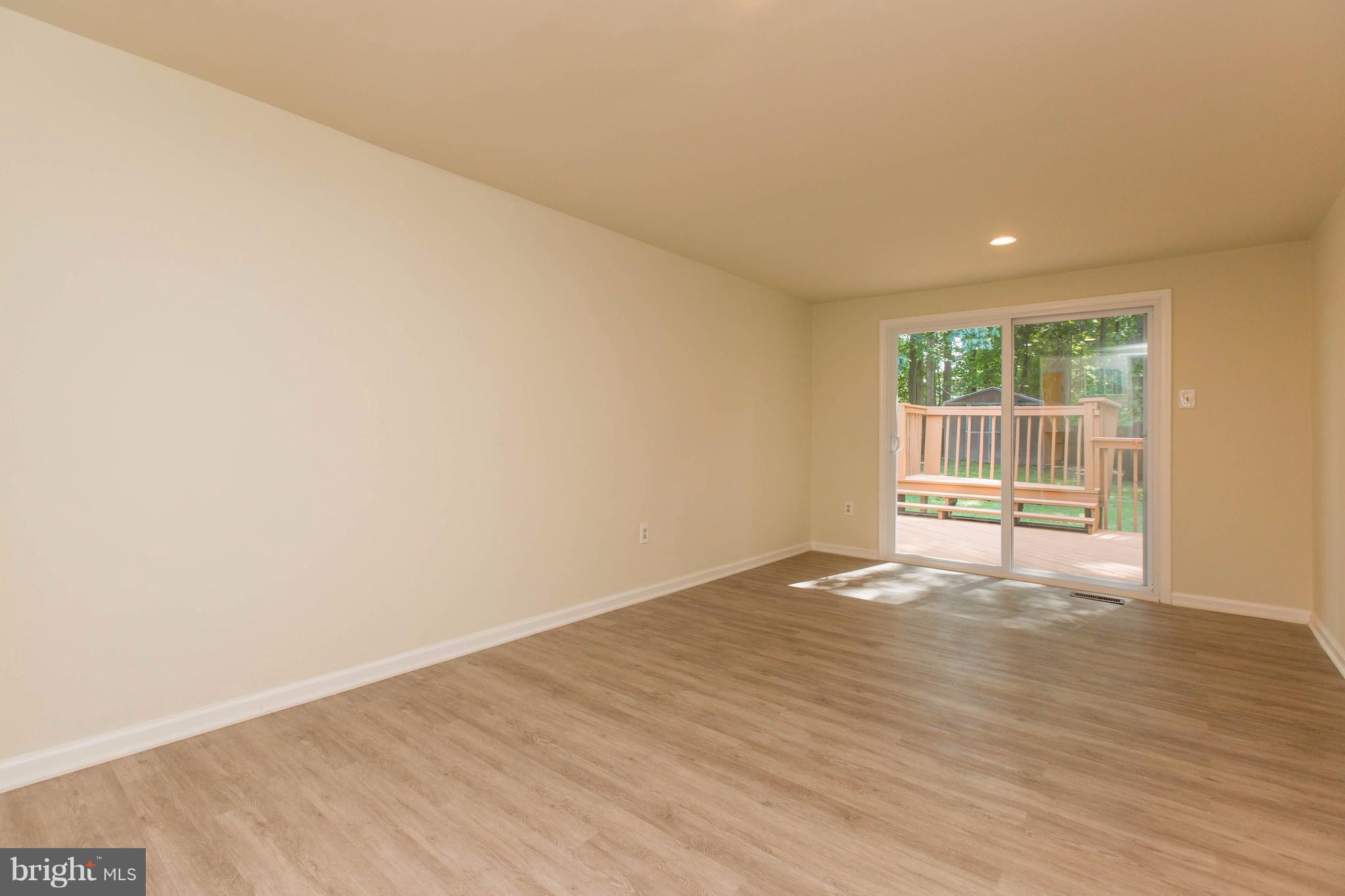 4119 Paran Road Randallstown, MD 21133 - Photo 8 of 30 Living Room