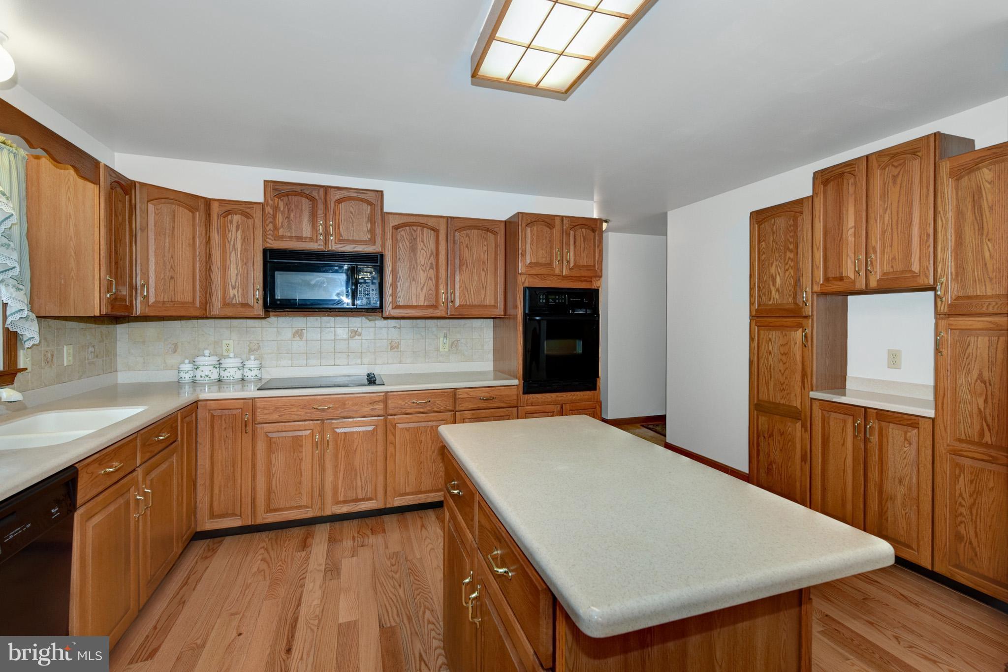 12821 Chesterville Road Galena, MD 21635 - Photo 3 of 29 Kitchen