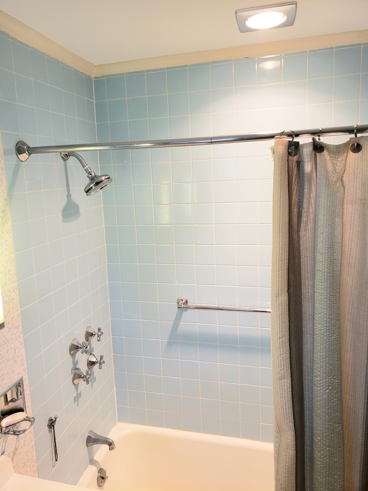 370 Readfield Road Manchester, ME 04351 - Photo 31 of 72 20230327_210450