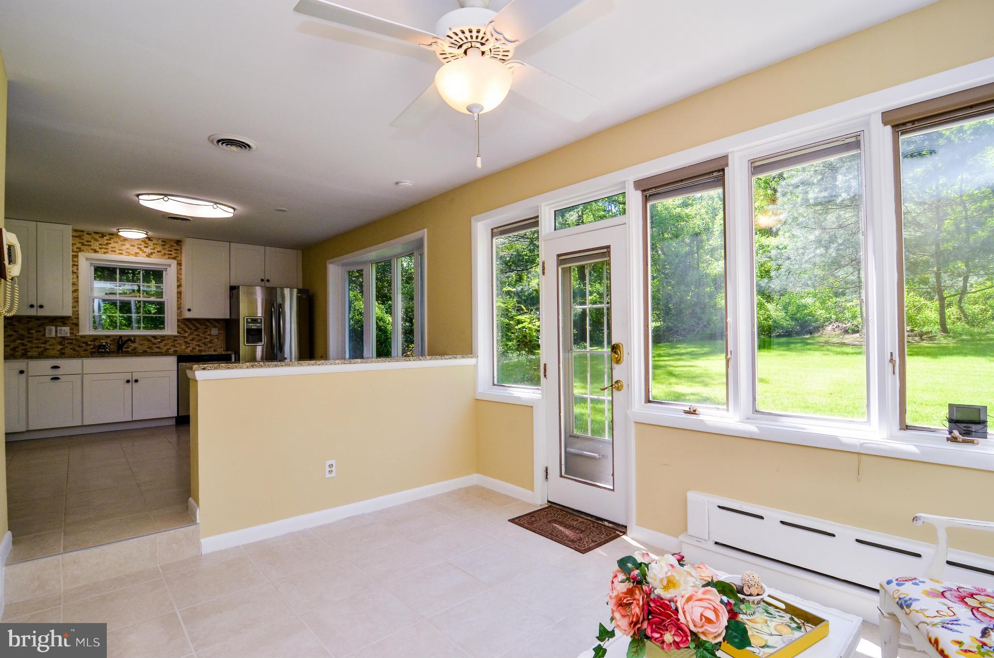 45 Bryants Nursery Road Silver Spring, MD 20905 - Photo 11 of 30 Interior (General)