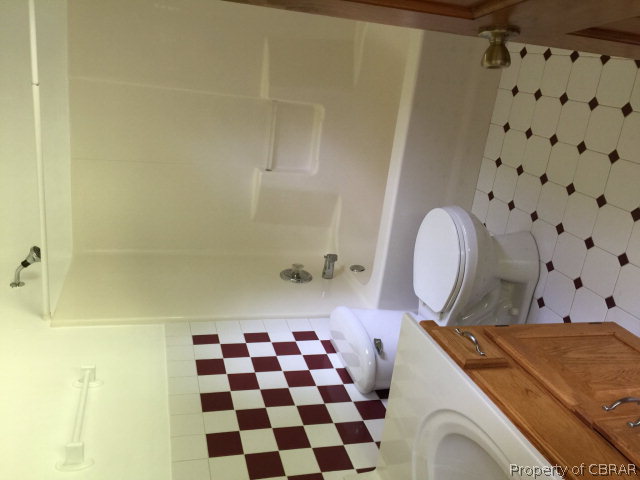 6993 Old Pinetta Road Gloucester, VA 23061 - Photo 13 of 16 Gallery Image 13