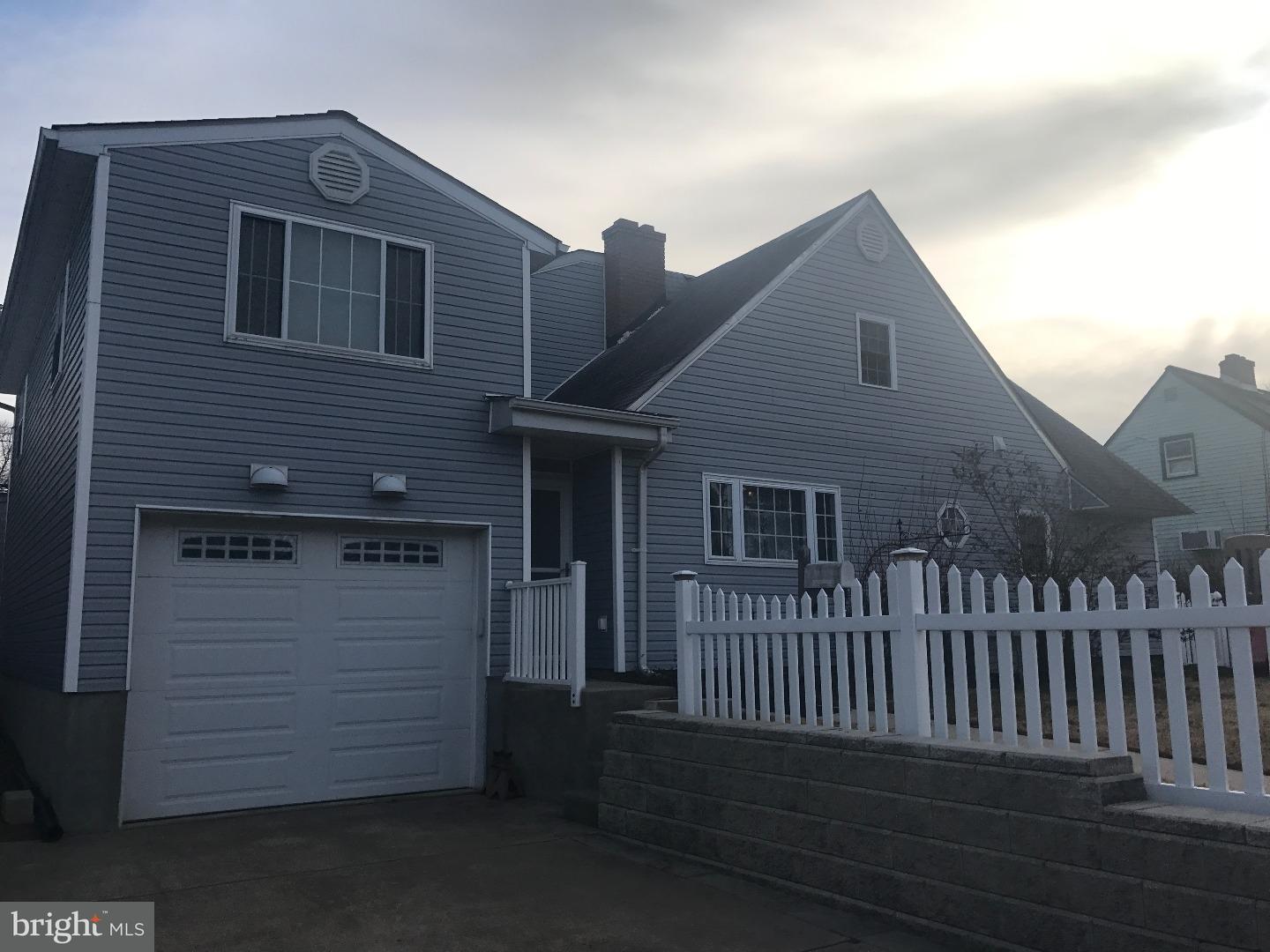 9333 Andover Road Philadelphia, PA 19114 - Photo 2 of 17 Exterior Front