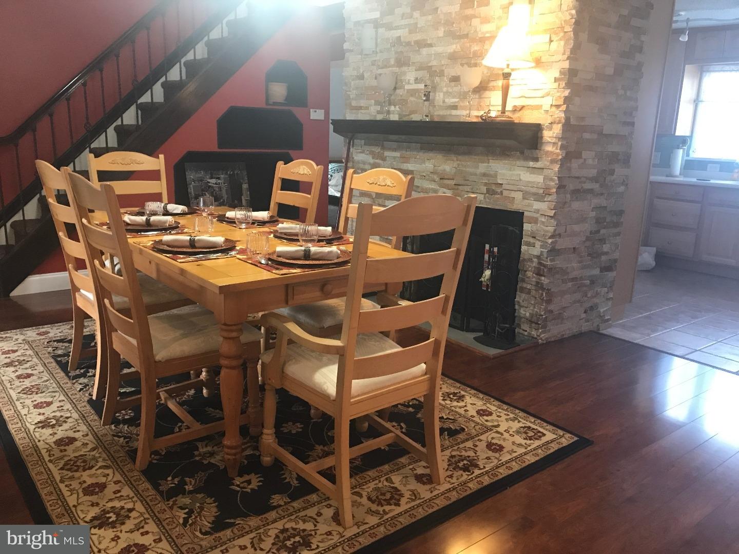 9333 Andover Road Philadelphia, PA 19114 - Photo 6 of 17 Dining Room