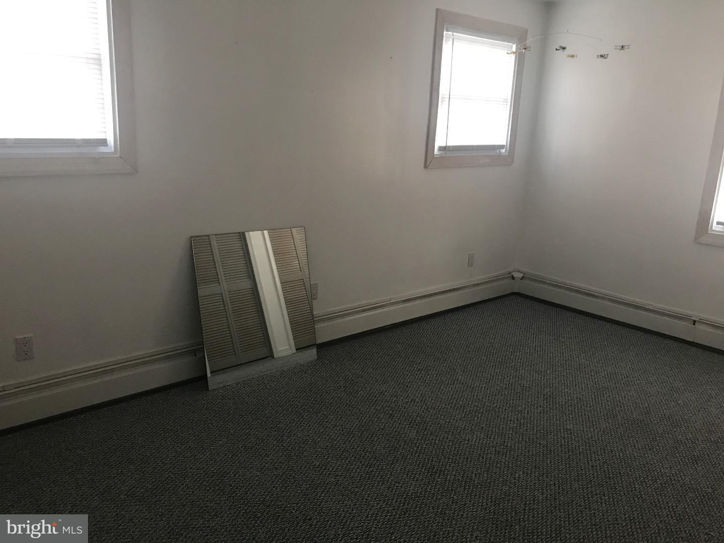 9333 Andover Road Philadelphia, PA 19114 - Photo 10 of 17 Bedroom