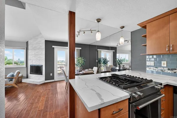 $1,649,000 | 965 Hygeia Avenue, Encinitas, CA 92024