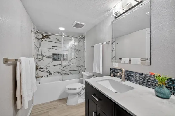 $1,649,000 | 965 Hygeia Avenue, Encinitas, CA 92024
