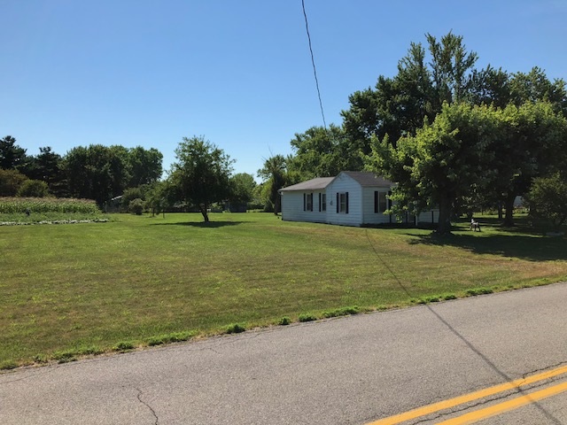 1008 South Whitney Road Muncie, IN 47302 - Photo 8 of 16