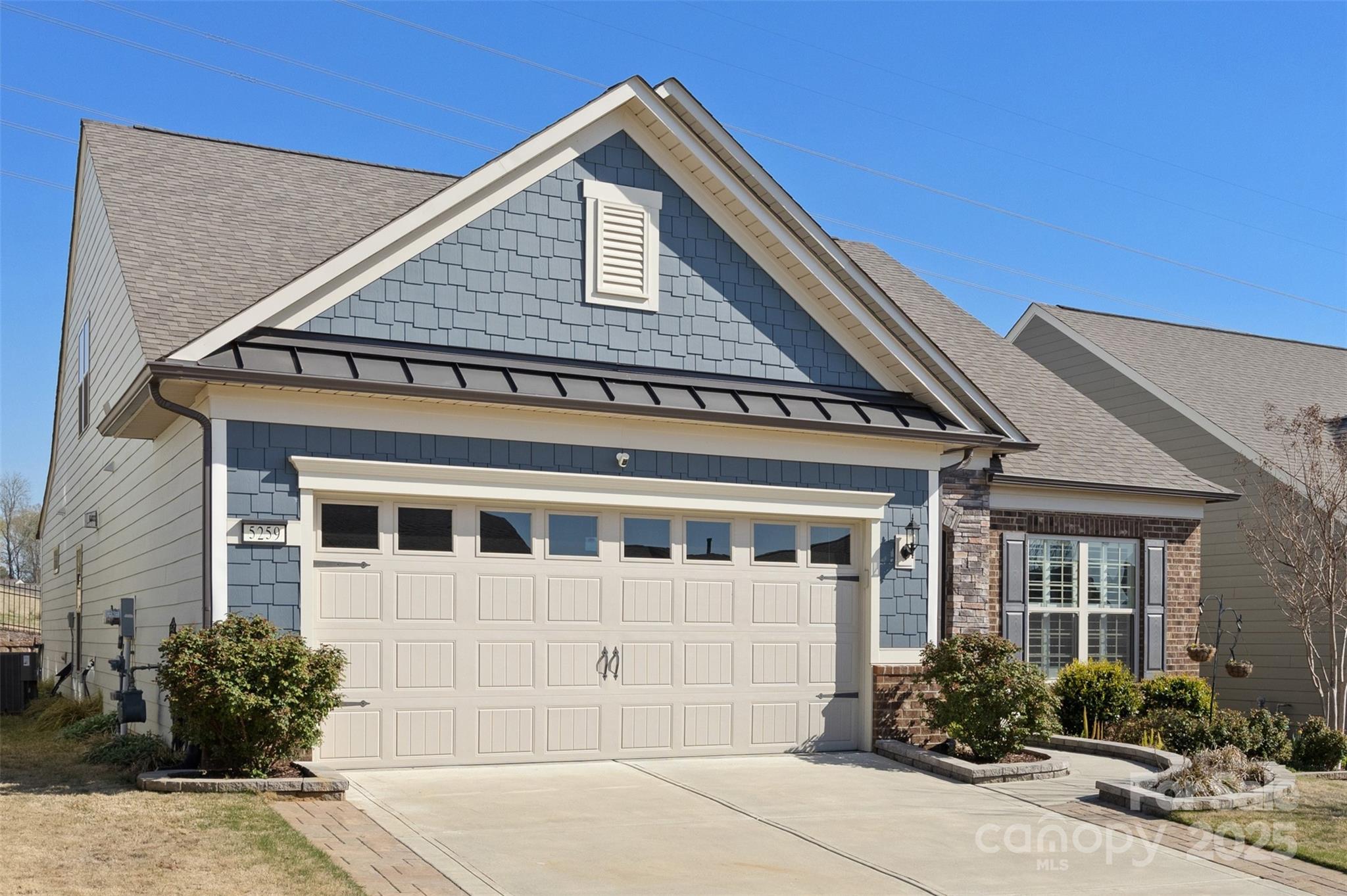 5259 Sweet Fig Way Fort Mill, SC 29715 - Photo 2 of 35