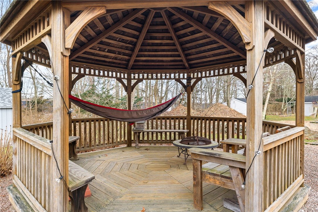 6 Pickering Drive Westerly, RI 02891 - Photo 25 of 30