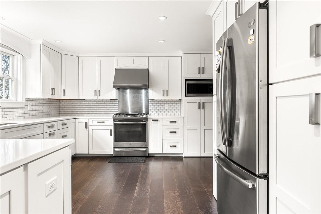 6 Pickering Drive Westerly, RI 02891 - Photo 6 of 30