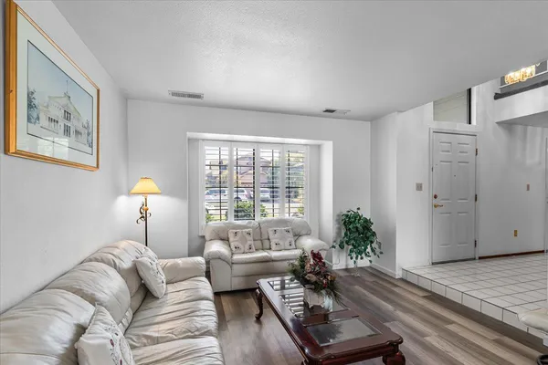 $520,000 | 3005 Willetts Way, Ceres, CA 95307