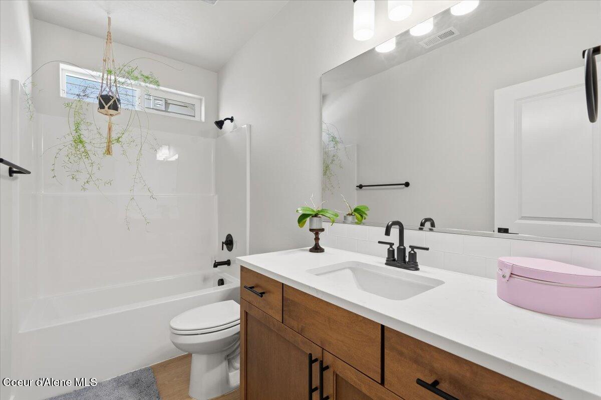 2429 West Victor Loop Coeur D'Alene, ID 83815 - Photo 26 of 35 30-2429 W Victor Lp_RedHogMedia