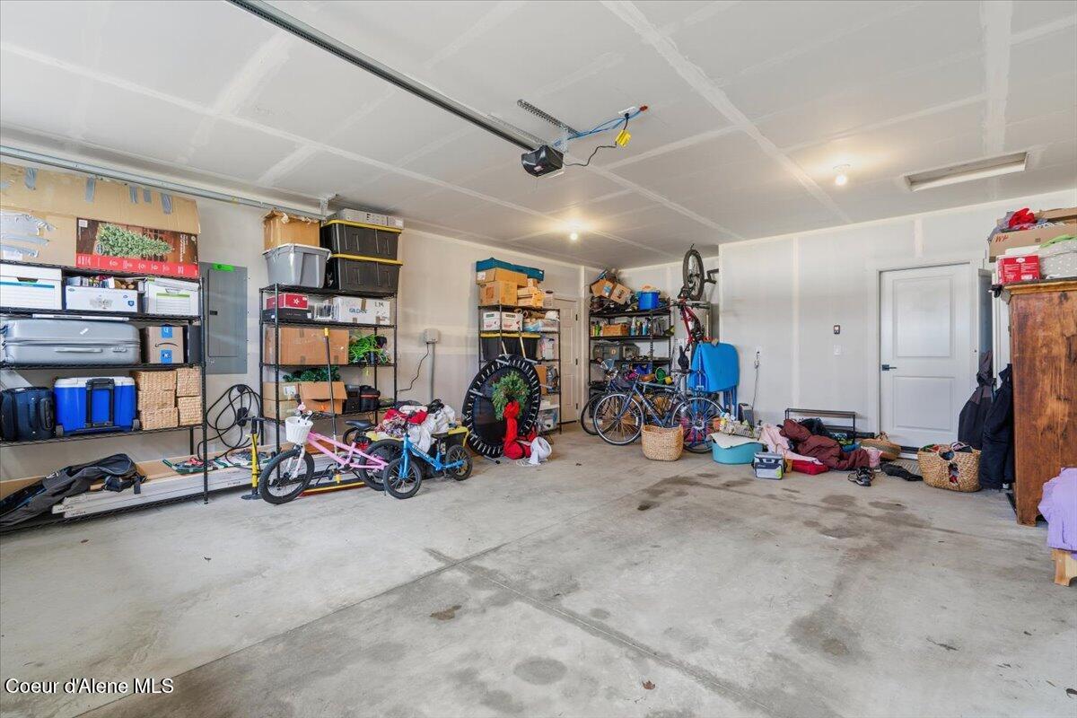 2429 West Victor Loop Coeur D'Alene, ID 83815 - Photo 31 of 35 35-2429 W Victor Lp_RedHogMedia