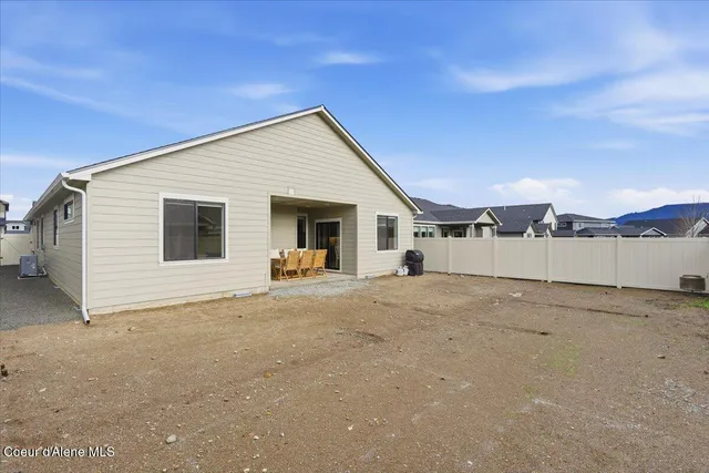 $619,900 | 2429 West Victor Loop, Coeur D'Alene, ID 83815