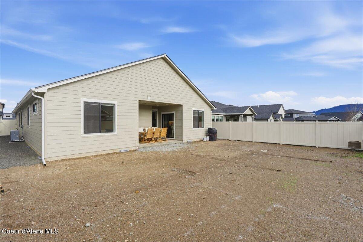 2429 West Victor Loop Coeur D'Alene, ID 83815 - Photo 35 of 35 39-2429 W Victor Lp_RedHogMedia