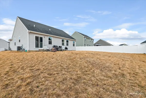 $440,000 | 8004 Greywall Boulevard, Plainfield, IL 60586