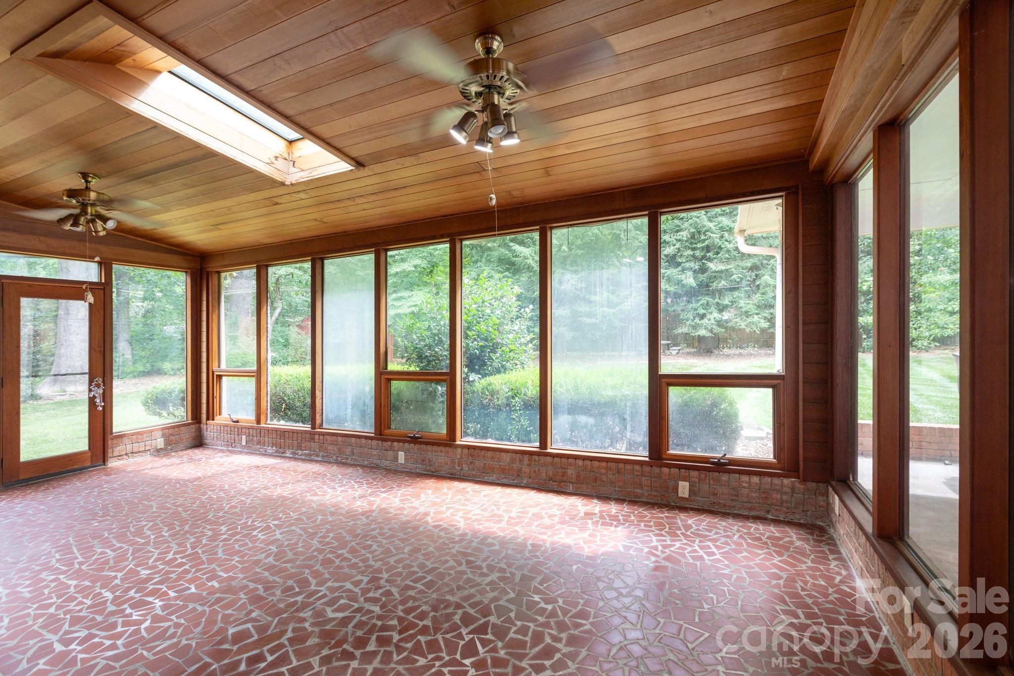 5511 Robinhood Road Charlotte, NC 28211 - Photo 17 of 48 Gallery Image 17
