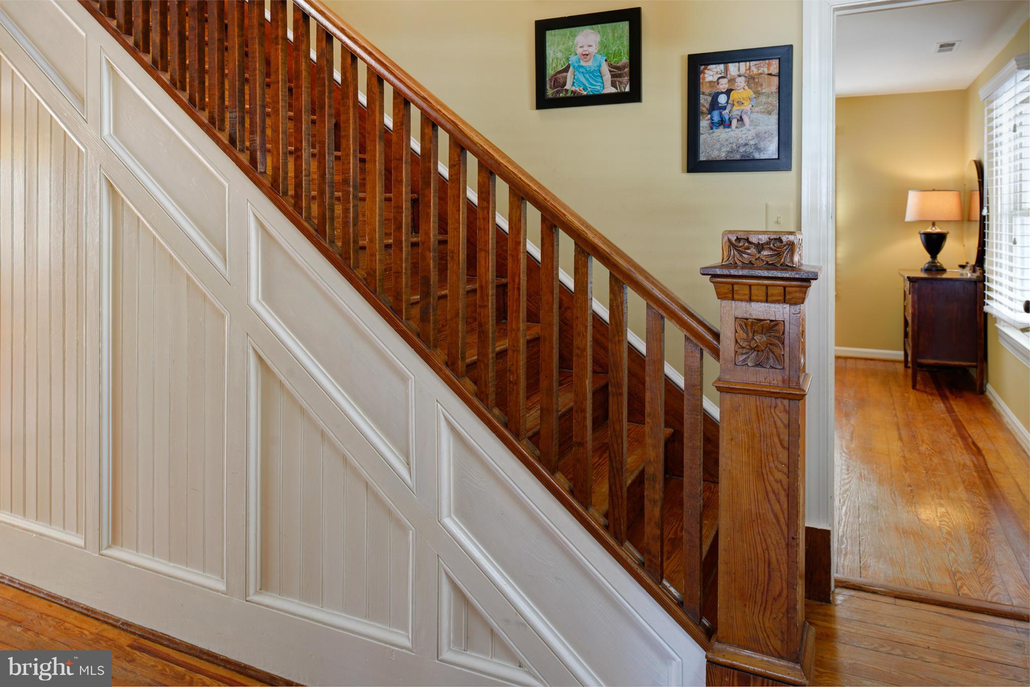 35267 Paxson Road Round Hill, VA 20141 - Photo 10 of 29 LOVELY MOLDINGS THROUGHOUT
