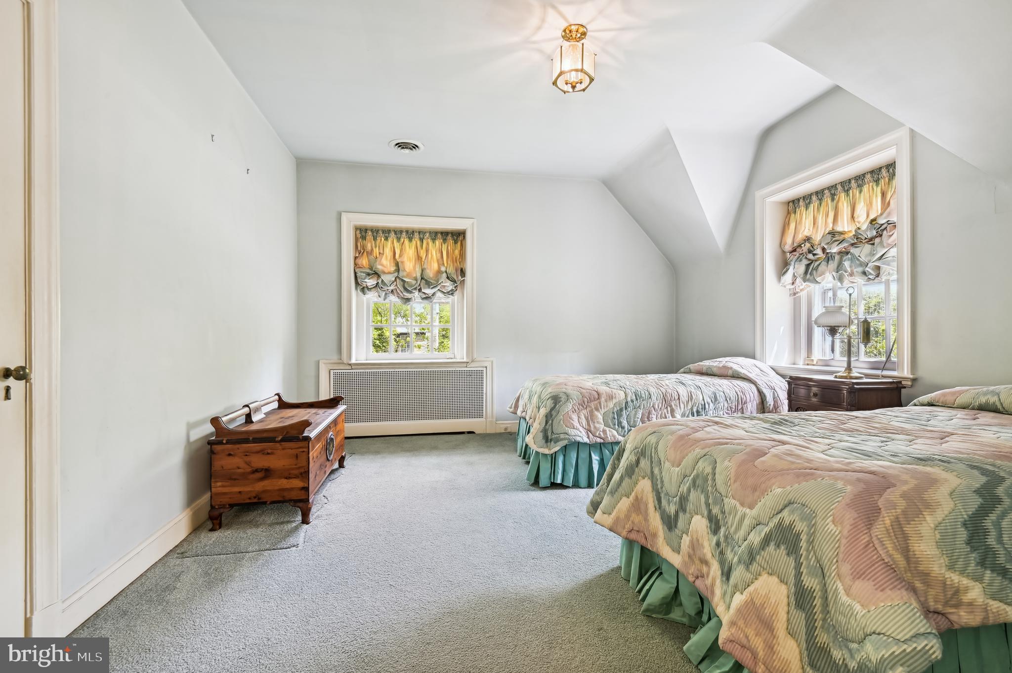5110 Springlake Way Baltimore, MD 21212 - Photo 26 of 49 Bedroom 3