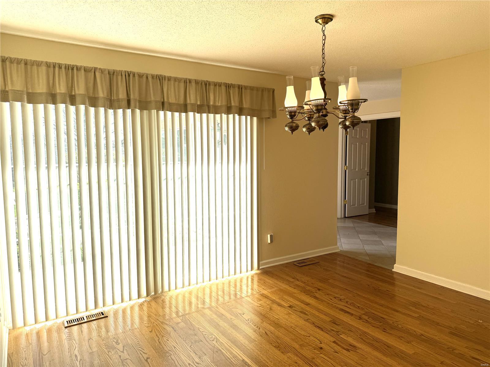 643 Spring Meadows Drive Ballwin, MO 63011 - Photo 15 of 29