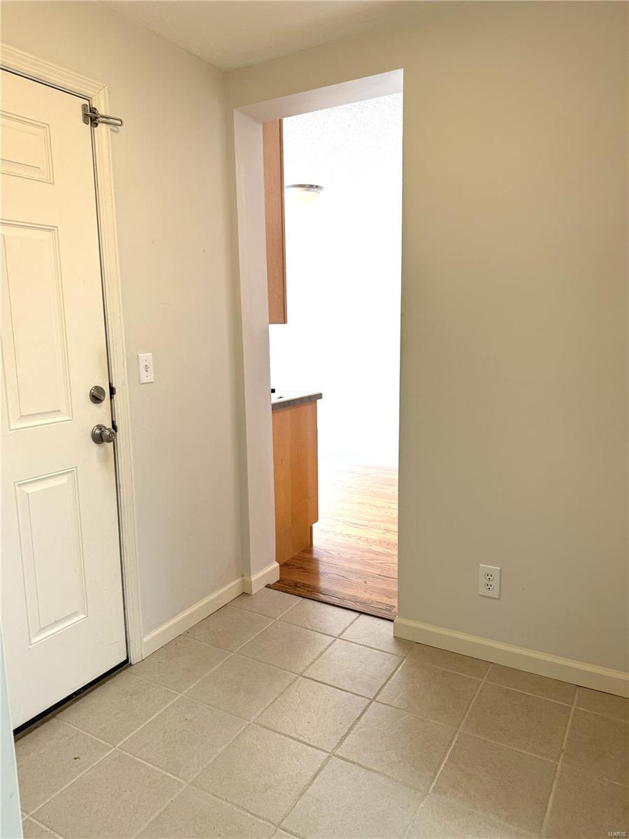 643 Spring Meadows Drive Ballwin, MO 63011 - Photo 17 of 29