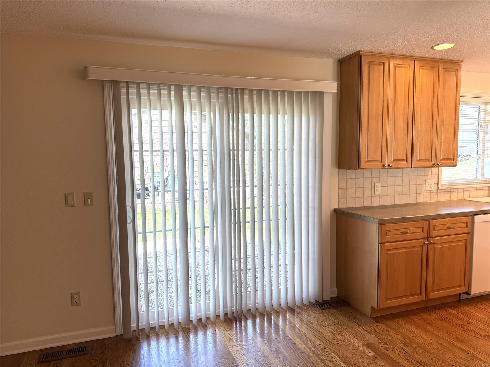 643 Spring Meadows Drive Ballwin, MO 63011 - Photo 10 of 29