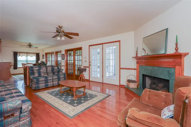 $575,000 | 206 Westwind Harbour Drive, Anderson, SC 29626