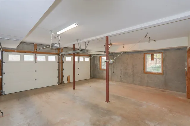 $575,000 | 206 Westwind Harbour Drive, Anderson, SC 29626