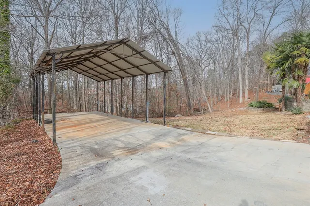 $575,000 | 206 Westwind Harbour Drive, Anderson, SC 29626