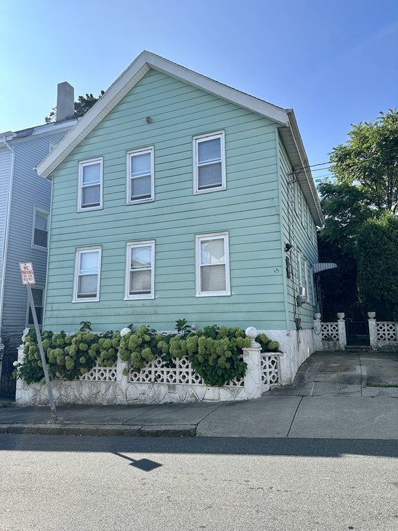 15 Branch Street Fall River, MA 02721 - Photo 1 of 17